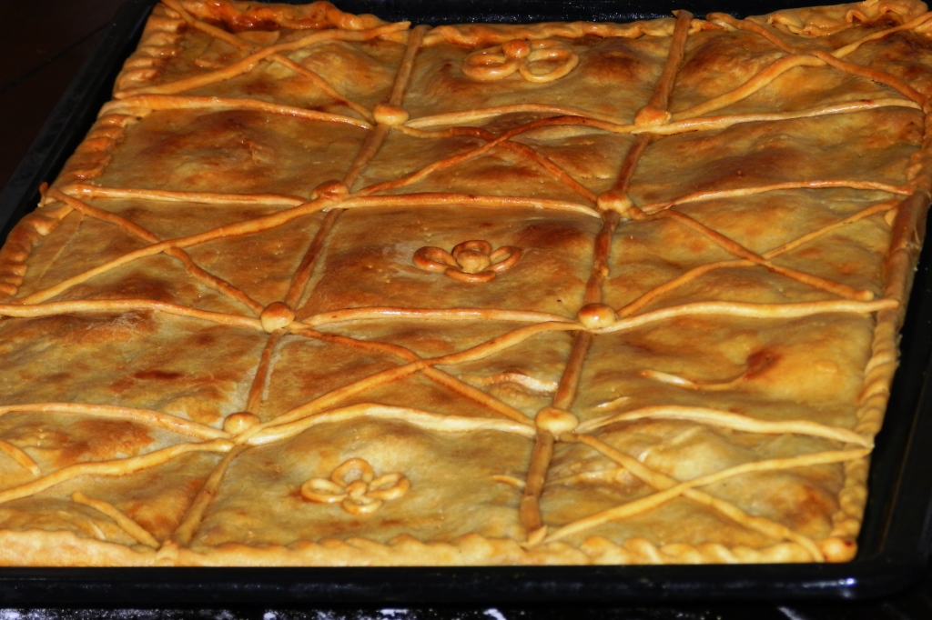 La empanada gallega que provoca. Receta de la masa + el guiso
